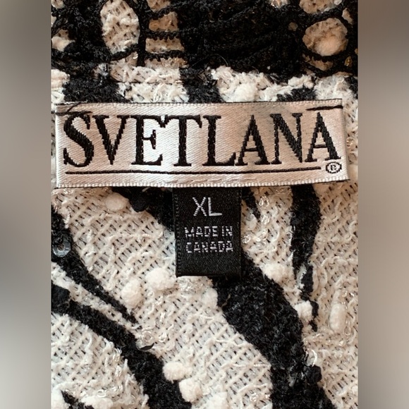 Canadian made Svetlana multi-textured single-button blazer - Picture 6 of 8